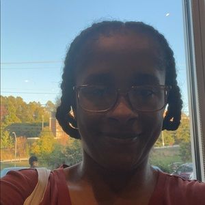 Meet your Posher, Keondra